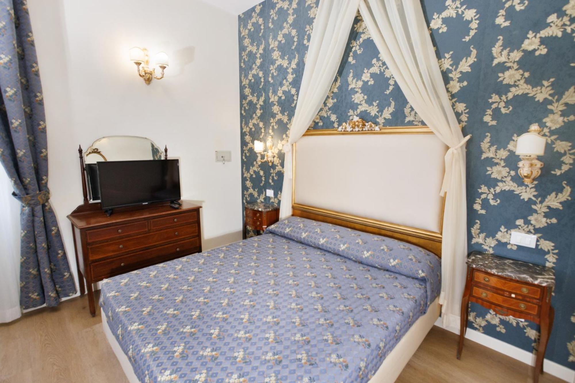 Hotel Locanda Delle Dune Белариа-Игеа Марина Екстериор снимка