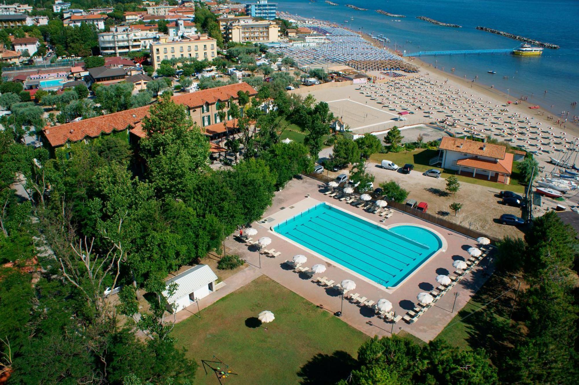 Hotel Locanda Delle Dune Белариа-Игеа Марина Екстериор снимка